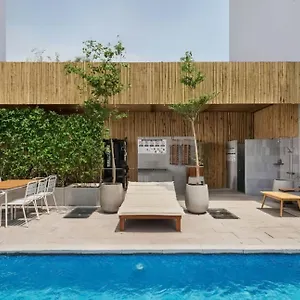 https://blue-diamond-hotel.hotelsvungtau.com
